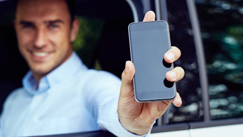 Transport typu: Bolt, Uber, Taxify